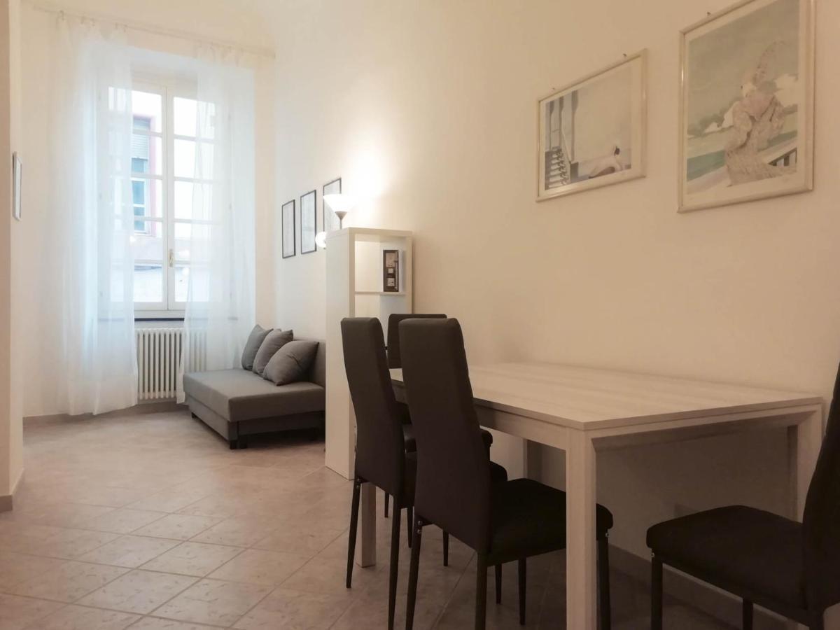 Mistrangelohome 5 - Appartamento In Pieno Centro Savona Bagian luar foto