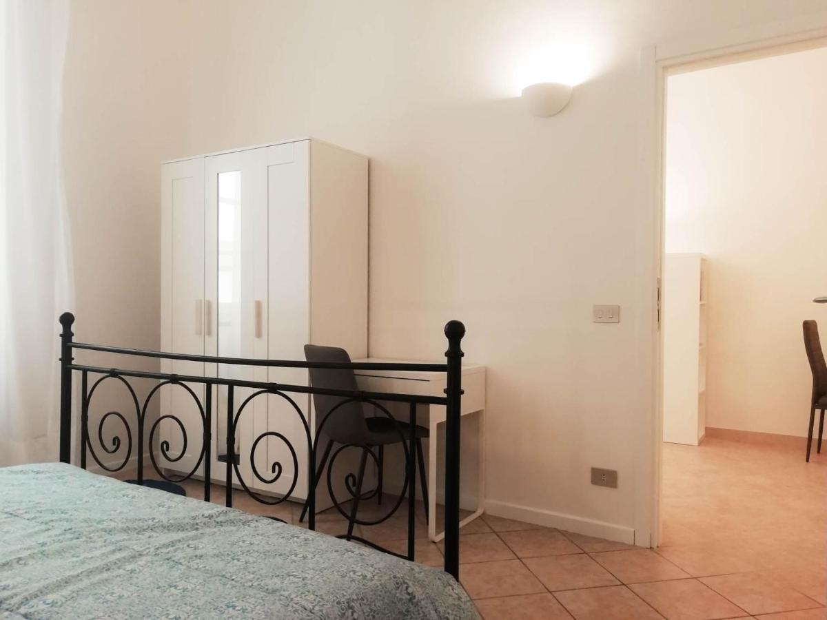 Mistrangelohome 5 - Appartamento In Pieno Centro Savona Bagian luar foto